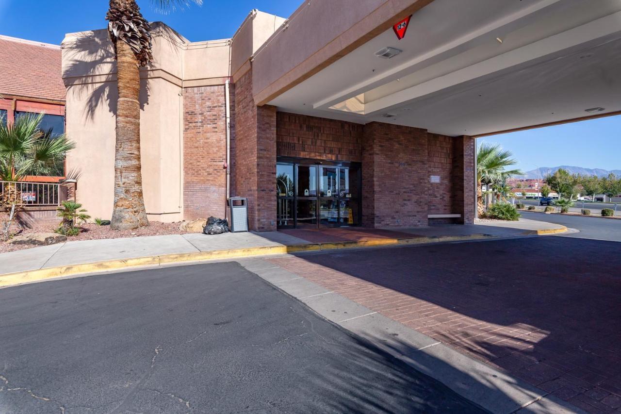 Red Lion Hotel And Conference Center St. George Exterior photo